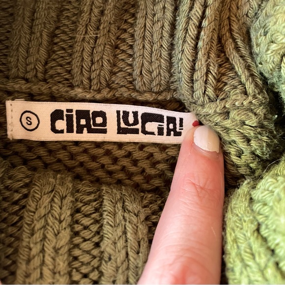 Ciao Lucia turtleneck - Picture 2 of 4